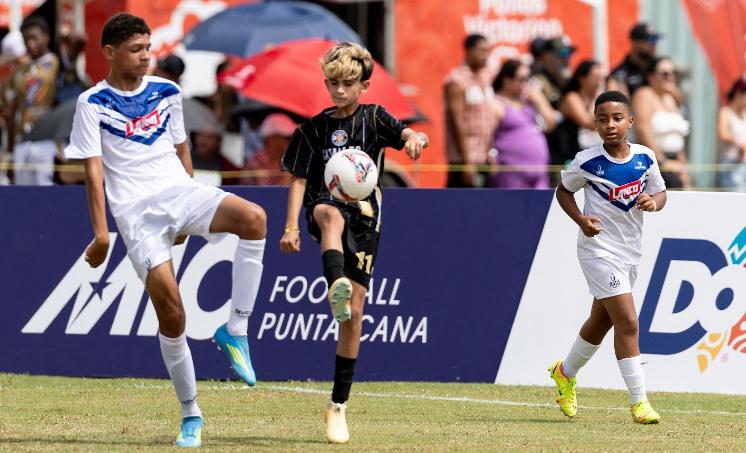 Arrancó la segunda edición del MICFootball Punta Cana en formato liguilla.