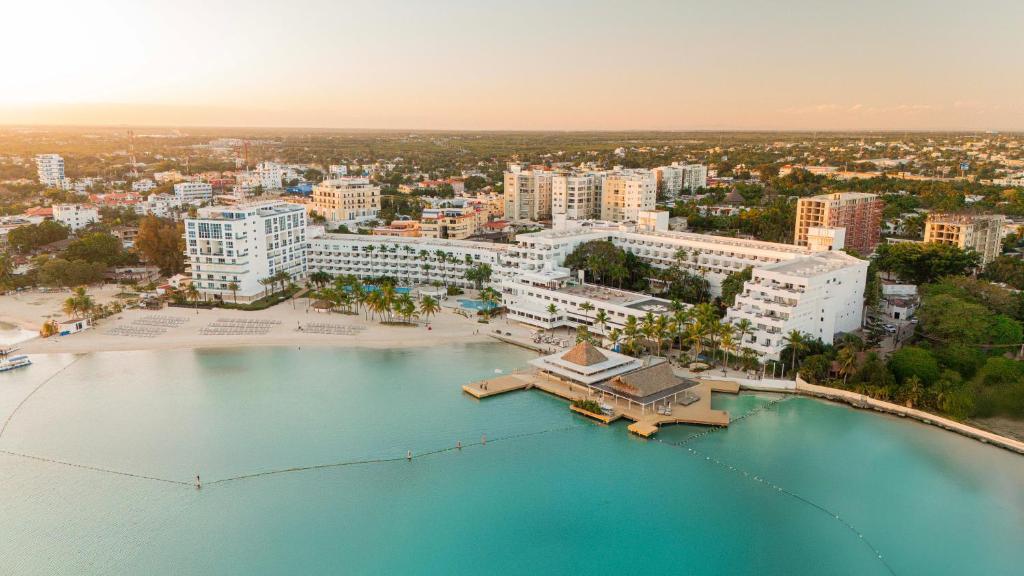 Boca Chica: el renacer de un destino que vuelve a conquistar al turismo y la inversión inmobiliaria