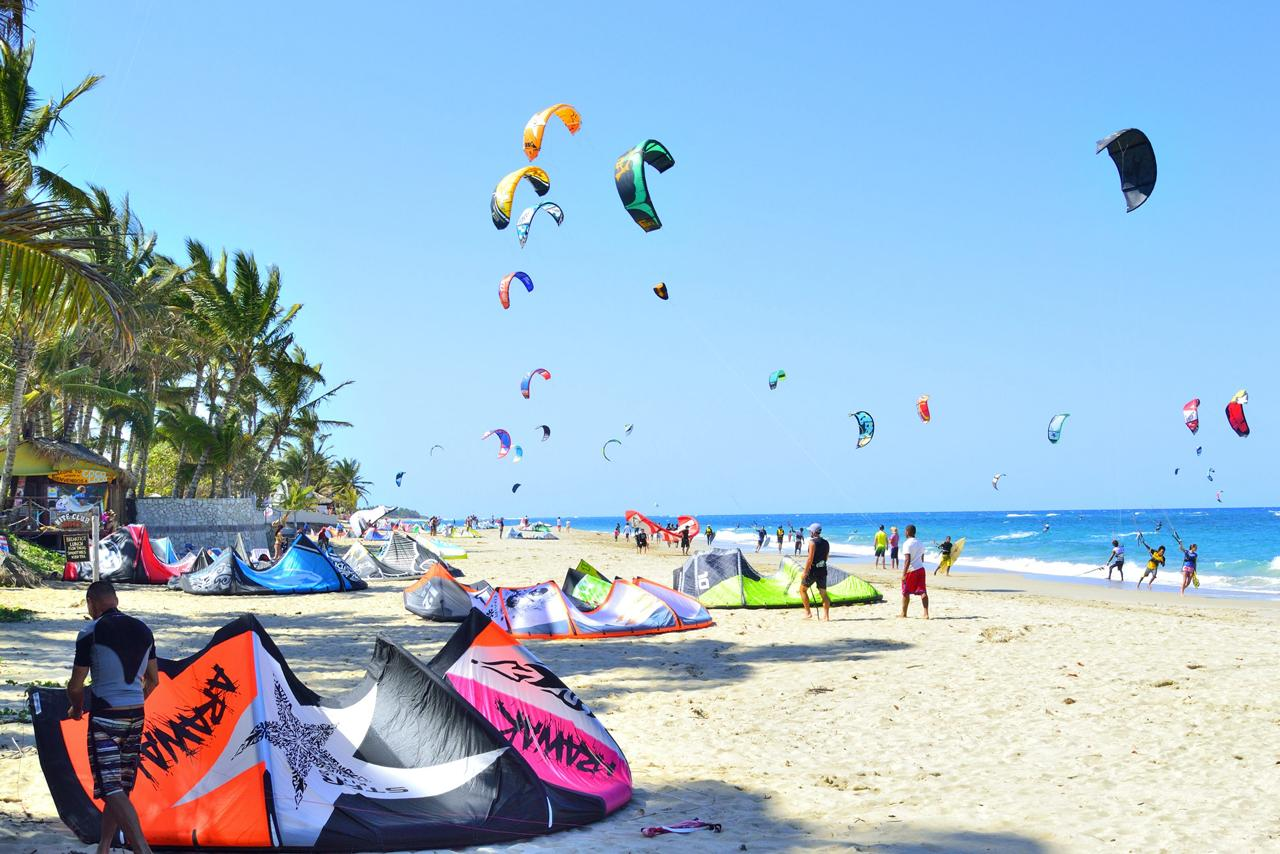 Cabarete: la capital de los deportes de vela que posiciona a República Dominicana en el mapa mundial