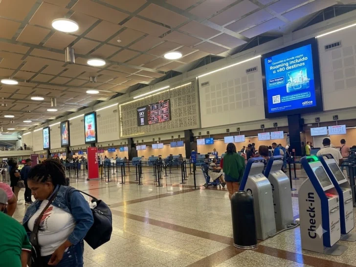 Nuevo impuesto aéreo plantea retos para la competitividad turística de República Dominicana