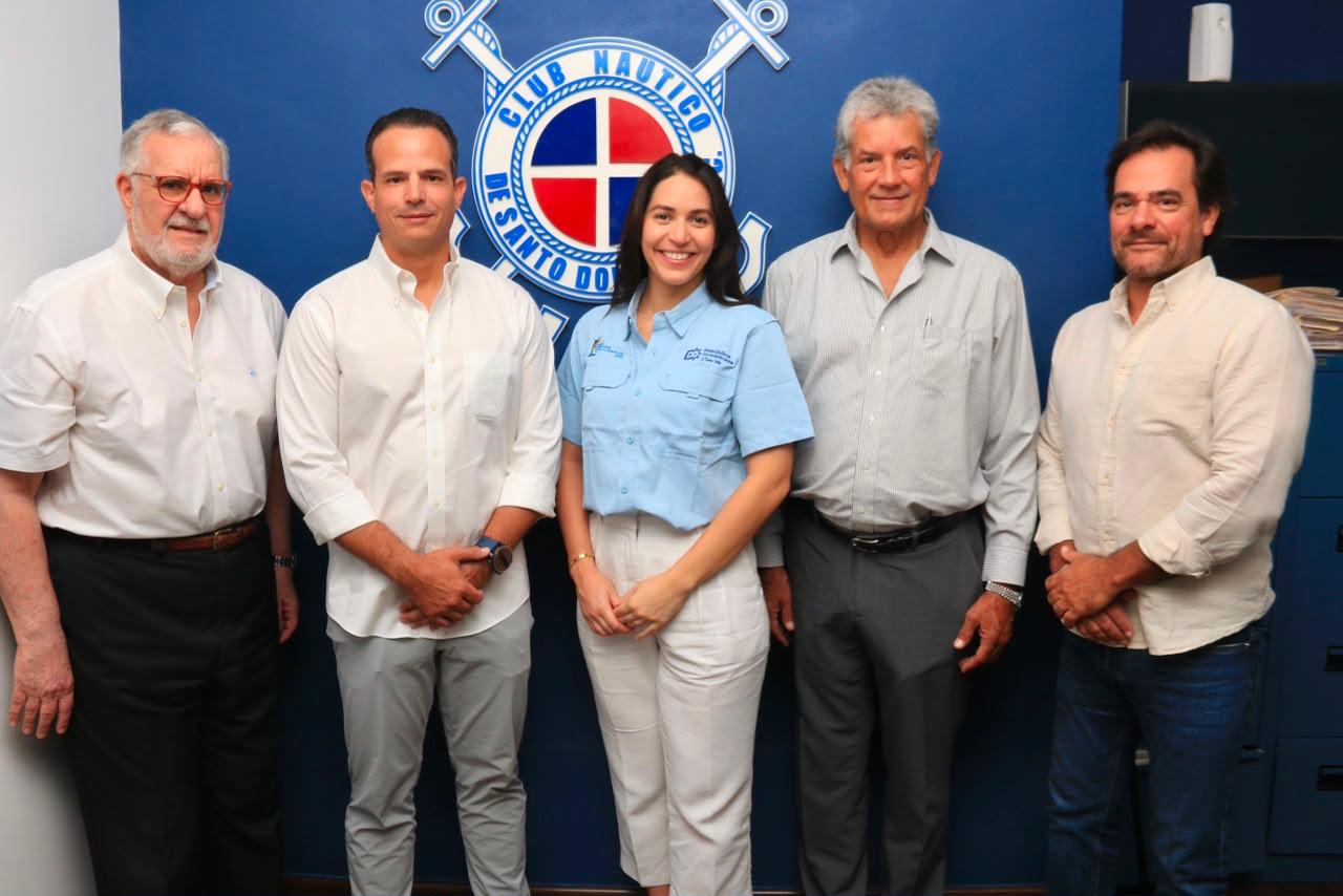 Internacional de pesca al Marlin Azul del CNSD tendrá 30 lanchas participantes.
